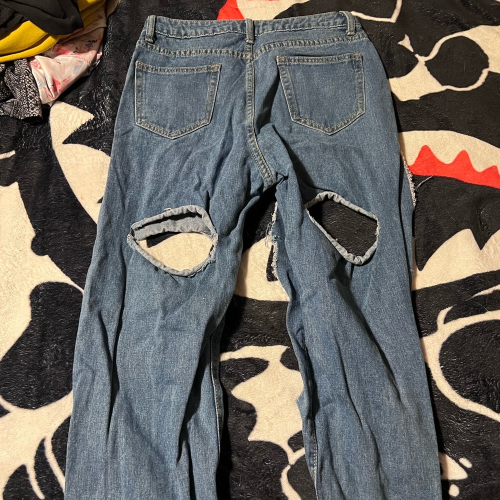 SHEIN Boyfriend Ripped Jeans